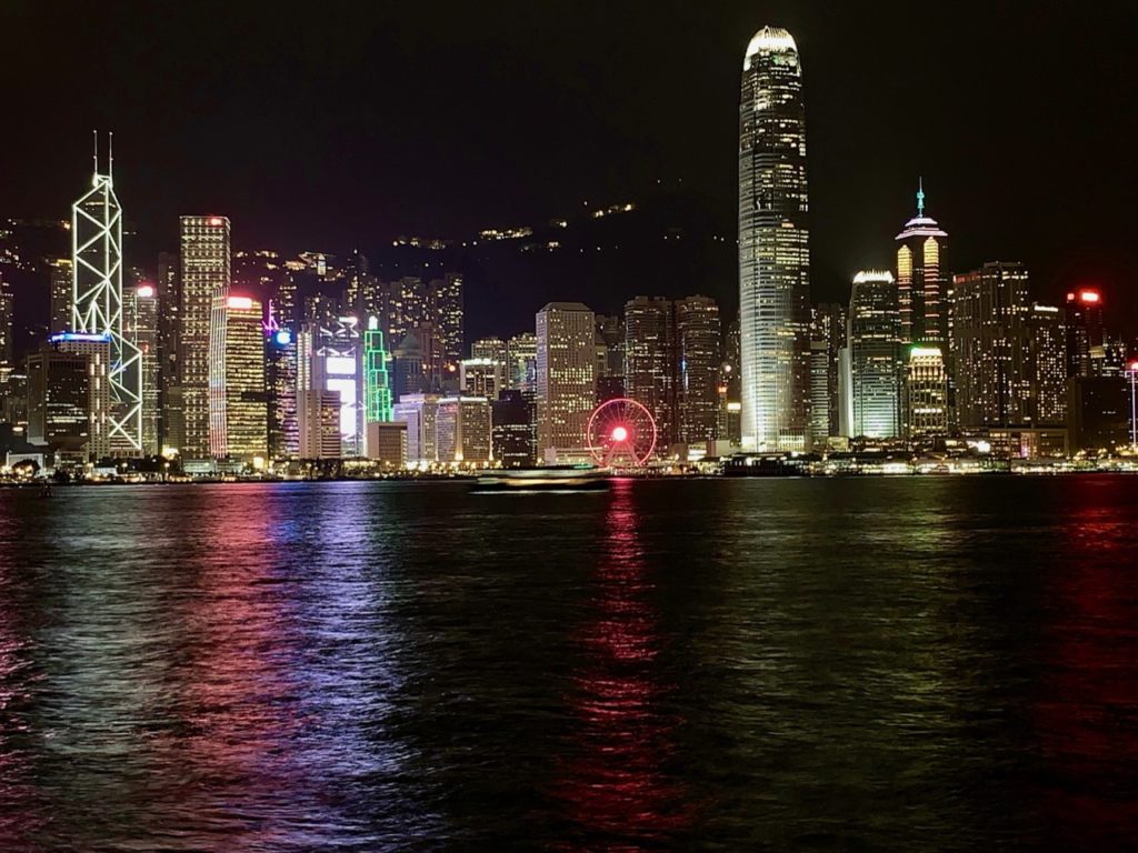 Skyline Hongkong bei Nacht